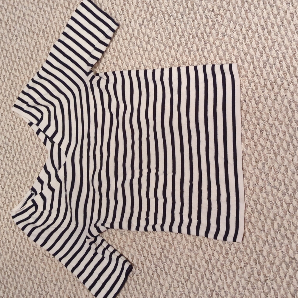 Ann Taylor v neck sweater.